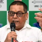 1389940-neeraj-kumar