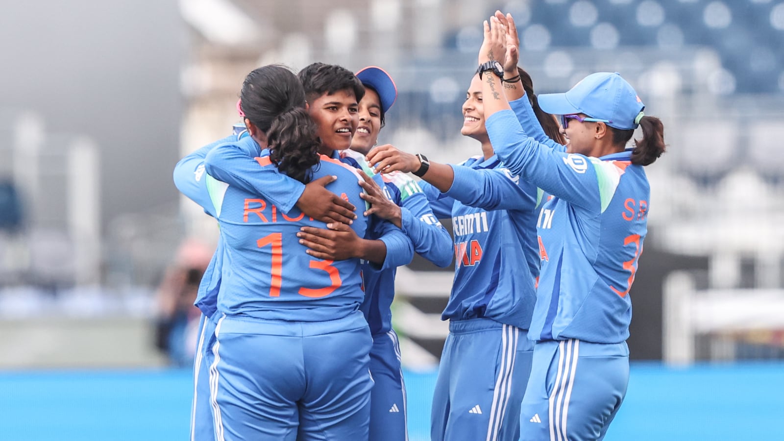 IND-W-vs-ENG-W-Live-Score-3rd-ODI-2025-07-9c195e50f54c9348d13d82ef29da4467