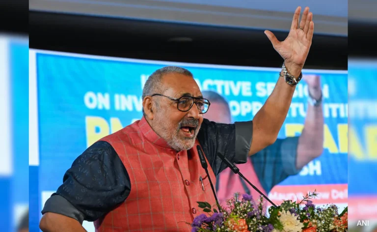 oe91t5rc_giriraj-singh_625x300_19_October_25