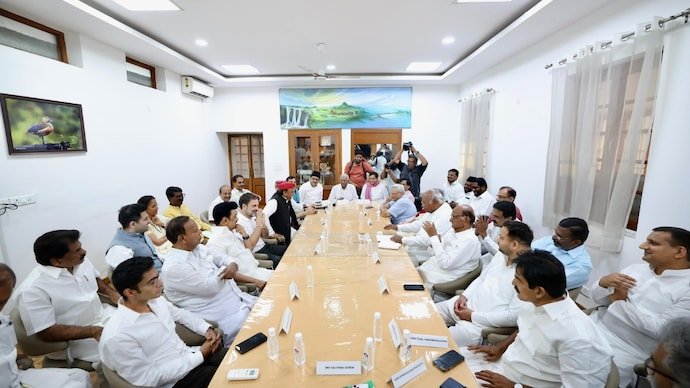 india-bloc-opposition-meeting-071239845-16×9