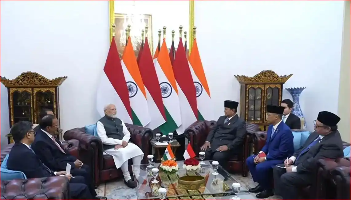 India-and-Indonesia-Sign-Historic-Agreements-in-Defence-Digital-Tech-and-Education_11zon