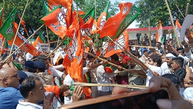 patna_bjp_congress_clash_1784713549970_1784713550167_3a190568-befe-490e-9682-595164432bab