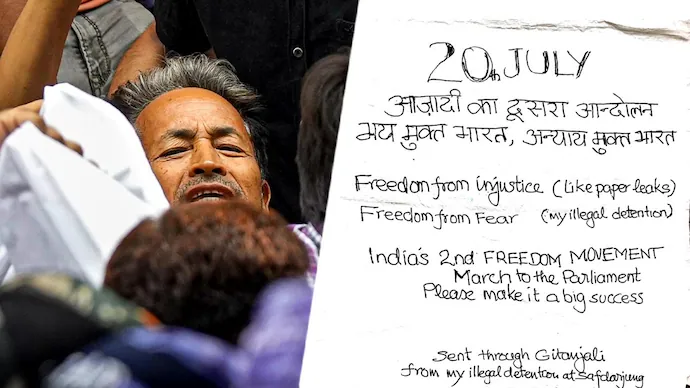 sonam-wangchuk-sansad-march-news