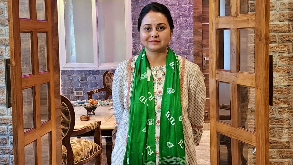 21350753_rohini2