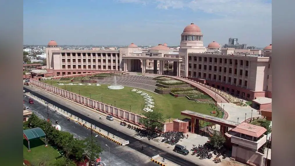 lucknow-high-court-hero