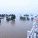 navjivanindia_2026-09-07_h2n1bion_Tejashwi-Yadav-inspecting-Flood-Situation