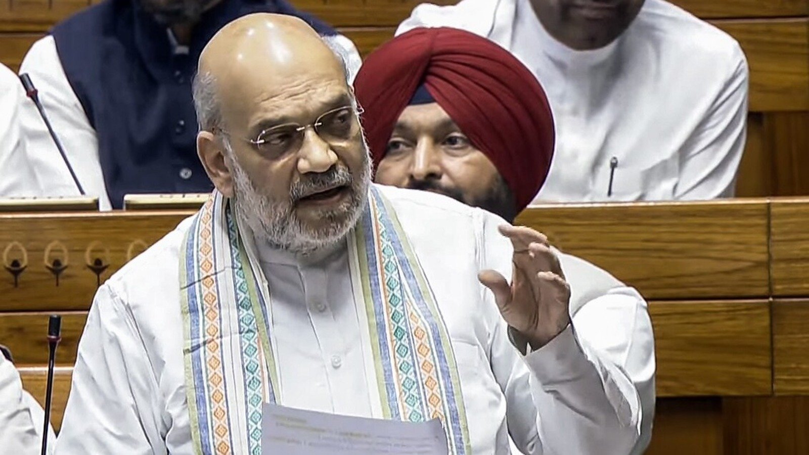 Amit_Shah_Lok_Sabha_Speech_on_Waqf_Bill_1743601860806_1743601861027