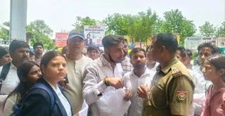 LLB-students-at-CSJMU-Kanpur-protest-1783932175446_m